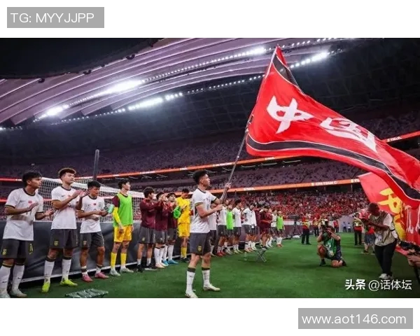 男足国家队大胜对手，展现出色实力赢得球迷赞誉